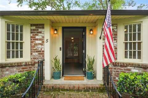 5 Jameswood Avenue, Savannah, GA 31406
