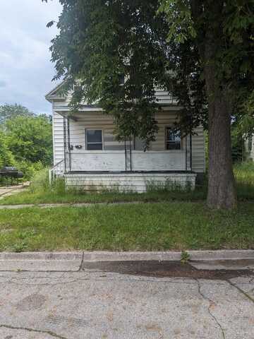 614 Miller, Saginaw, MI 48602