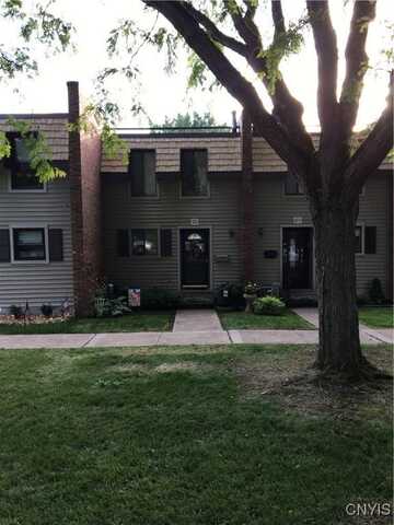 90 Chestnut, New Hartford, NY 13413
