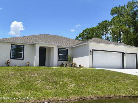 930 Hammacher Avenue SW, Palm Bay, FL 32908