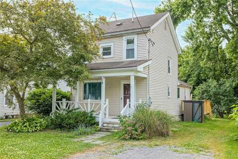 113 Myrtle Street, Le Roy, NY 14482