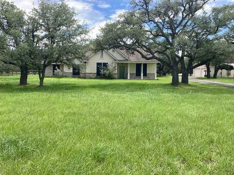 1034 Club Drive, Columbus, TX 78934
