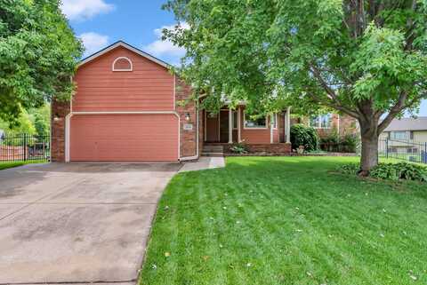 2814 N Keith Ct, Wichita, KS 67205