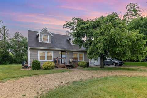 20901 Ridgecliff Court, Lawrenceburg, IN 47025
