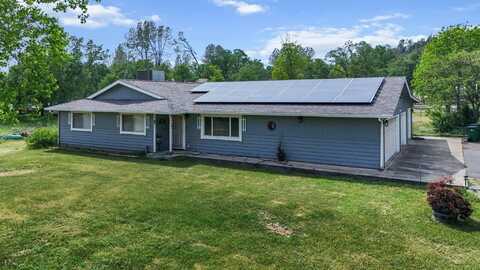 13354 Kings Way, Redding, CA 96003