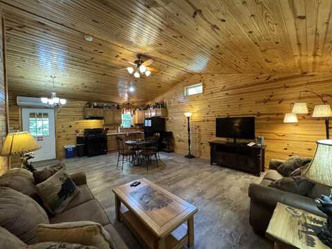 991 Fry Road, Harriet, AR 72639