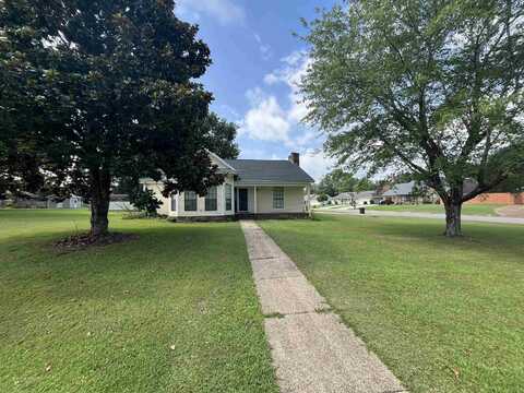 205 Cordelia Way, Florence, AL 35633
