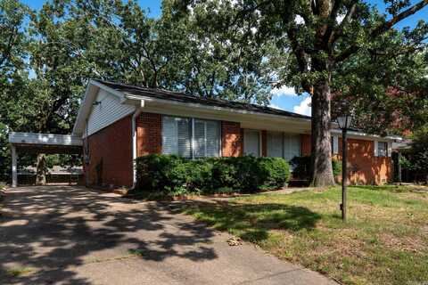 5104 N Cedar Street, North Little Rock, AR 72116
