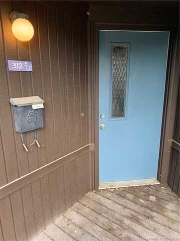 312 Paradise Street, Sellersburg, IN 47172