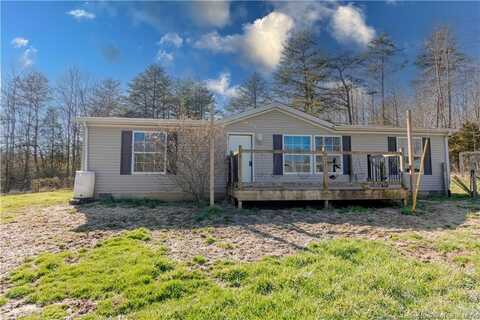 3565 S Mount Zion Church Road, Pekin, IN 47165