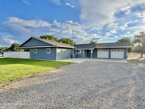 4905 LINDA Lane, Farmington, NM 87402