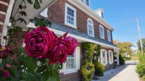 5904 Ventnor Ave, Ventnor City, NJ 08406