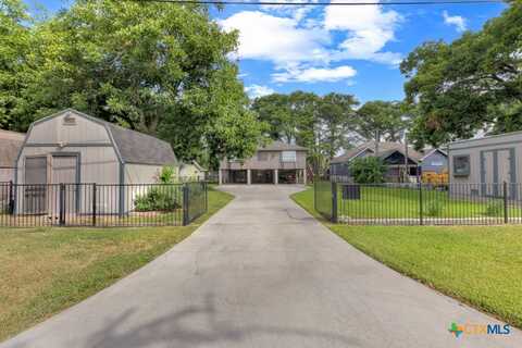 1321 E Zipp Road, New Braunfels, TX 78130