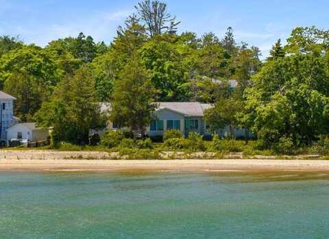 504 N HURON, MACKINAW CITY, MI 49701