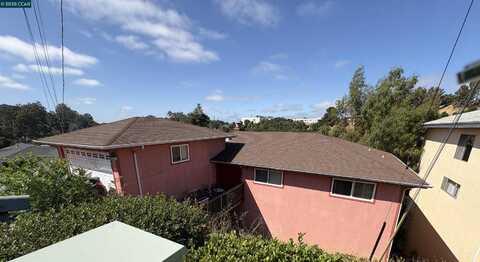9501 Castlewood Street, Oakland, CA 94603