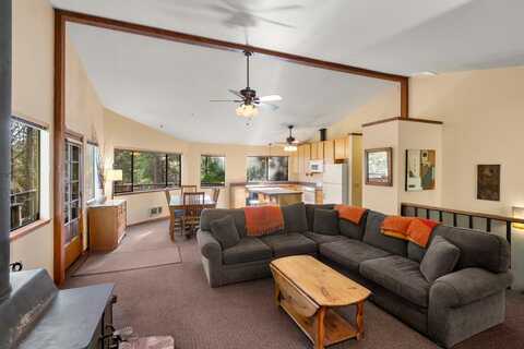 2286 Sultana Road, Arnold, CA 95223