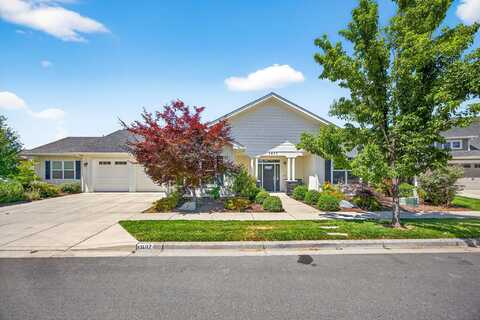 1407 Rustler Peak Street, Central Point, OR 97502