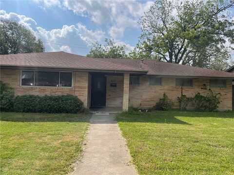 417 Montclair Drive, Corpus Christi, TX 78412