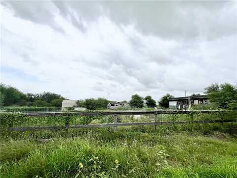 7124 County Road 2379, Sinton, TX 78387