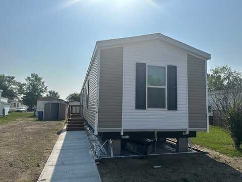 8514 Chanel Ct, Newport, MI 48166