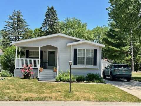 5356 Chickadee, Belmont, MI 49306