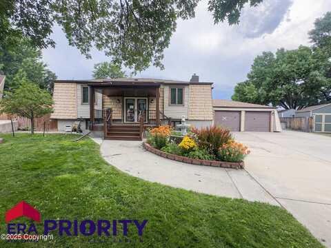 210 Overland Trl -, Gillette, WY 82716