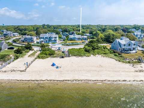 33 Hedge Row, West Yarmouth, MA 02673