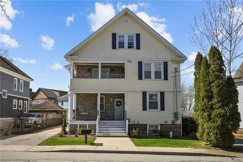 20 Summer Street, Newport, RI 02840