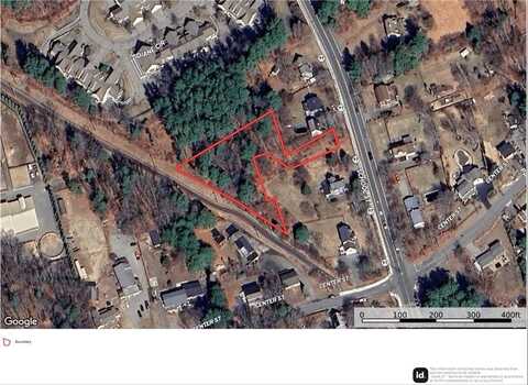 229 School Street, Groveland, MA 01834