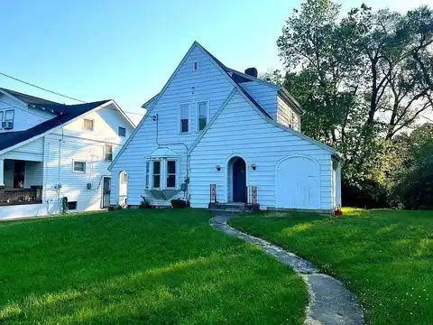 1045 Philadelphia Drive, Dayton, OH 45402