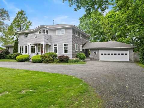 30 Whittier Road, Jamestown, RI 02835