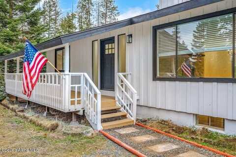 16 Beers Humbird Rd, Sagle, ID 83860