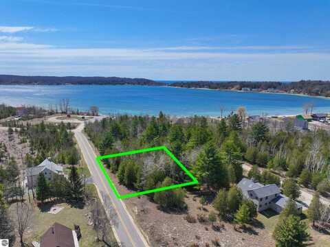 Lake Park Drive, Onekama, MI 49675