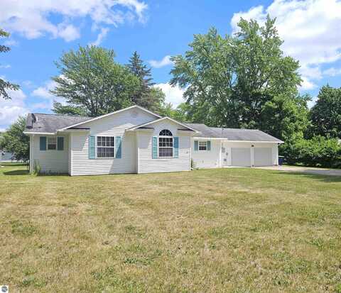 217 S Huron, Lake City, MI 49651