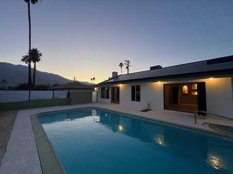 3864 E Cll San Raphael, Palm Springs, CA 92262