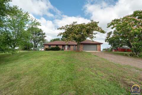 6935 NW Rochester RD, Topeka, KS 66617