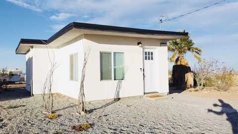 55724 Sunnyslope Drive, Landers, CA 92285