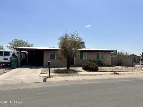 7420 N Stanton Place, Tucson, AZ 85741