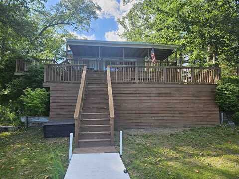 2570 Ridge, Harrison, MI 48625