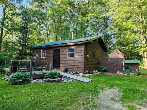 7766 Alpine, Harrison, MI 48625
