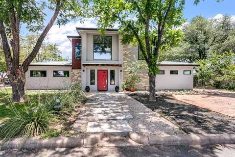209 Elk St, Fredericksburg, TX 78624