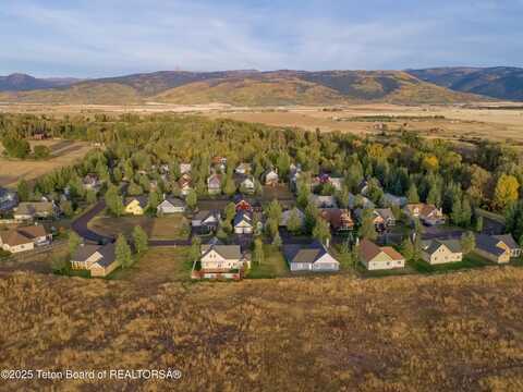 810 EAGLES REST Drive, Driggs, ID 83422