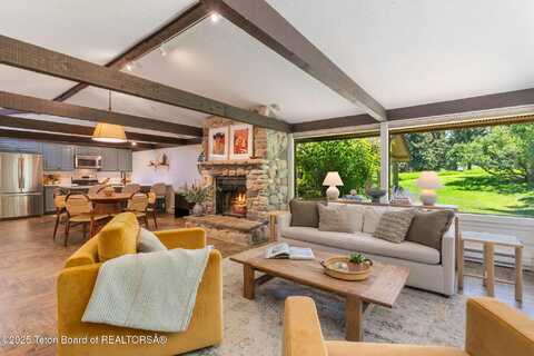 550 E GOLF CREEK Lane, Jackson, WY 83001