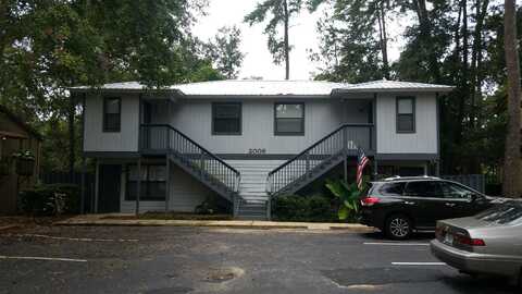 2006 Bradford Court unit: B, Tallahassee, FL 32303