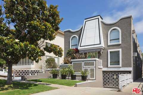 11906 Gorham Ave, Los Angeles, CA 90049