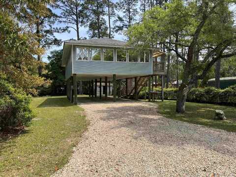 63 Suwannee Avenue, Panacea, FL 32346