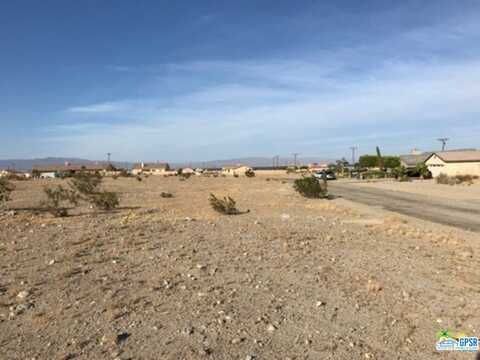 1486 Thunderbird Ave, Salton City, CA 92275