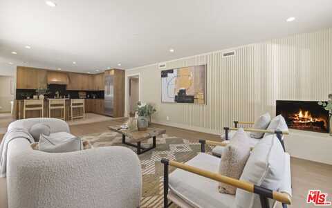 11268 Dona Lola Dr, Studio City, CA 91604