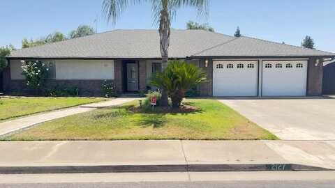 2127 Sequoia Avenue, Sanger, CA 93657