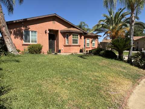 579 N Lemona Street, Woodlake, CA 93286